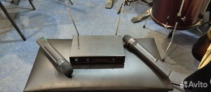 Радиосистема на два микрофона