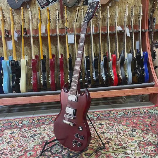 Электрогитара Gibson SG 60's Tribute HH Cherry Gig