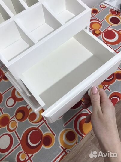 Комод для косметики