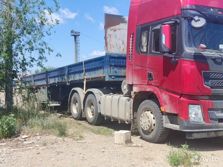 Shacman (Shaanxi) SX42584V324, 2022