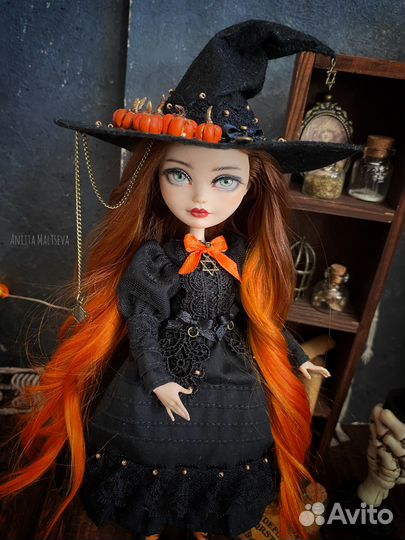 Ооак на кукле Эвер Афтер Хай