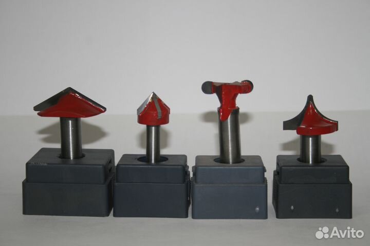 Фрезы концевые по дереву для ручного фрезера и чпу