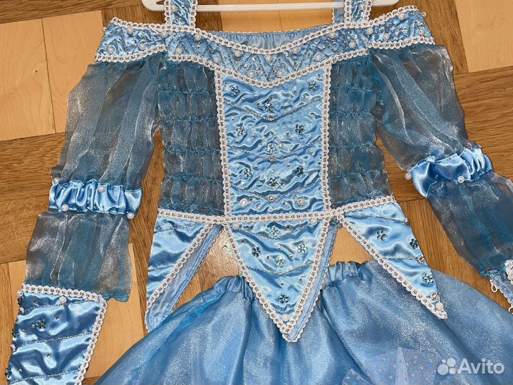 Костюм снежная королева