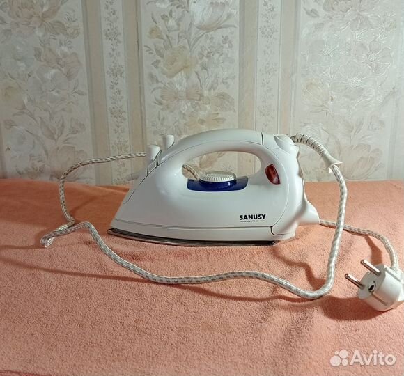Утюг sanusy