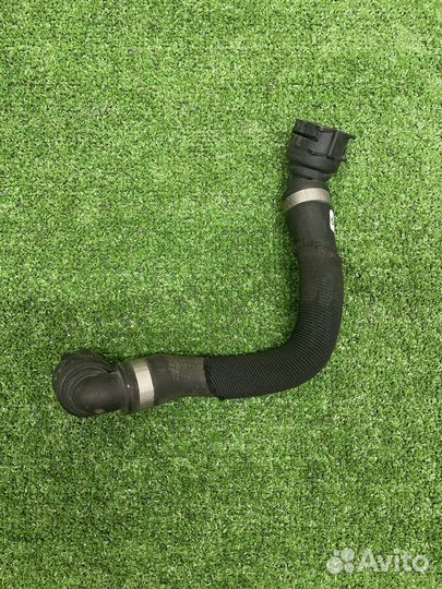 Подводящий шланг системы охлаждения BMW X5 F15