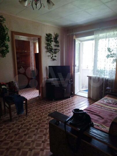 Доля в 2-к. квартире, 44,3 м², 2/5 эт.