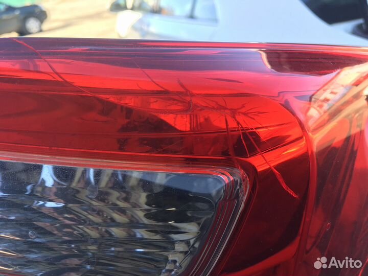 Задний фонарь Камри 50