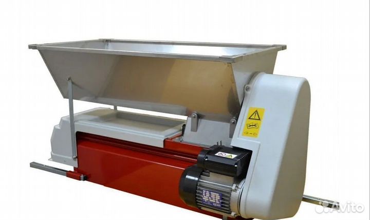 Электрический гребнеотделитель-измельчитель