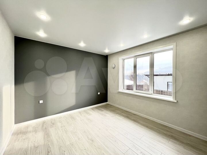 Дом 100 м² на участке 7 сот.