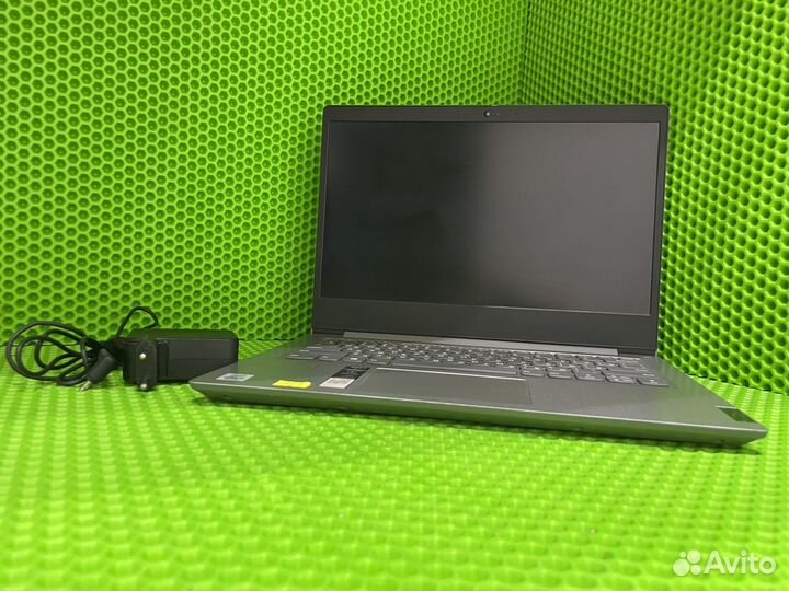 Ноутбук Lenovo 81wd