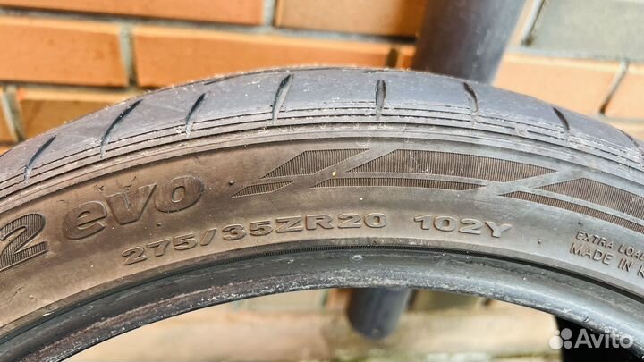 Hankook Ventus K102 245/40 R20 и 275/35 R20 102Y