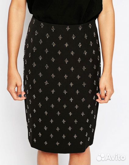 Юбка карандаш с отделкой Jovanna Premier