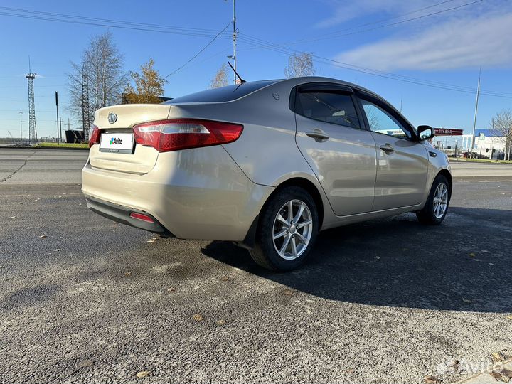 Kia Rio 1.6 AT, 2012, 196 000 км