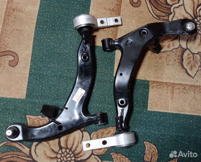 Рычаги передней подвески Nissan Teana