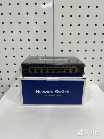 Сетевой коммутатор 8 портов 12В. Свитч 12 Вольт