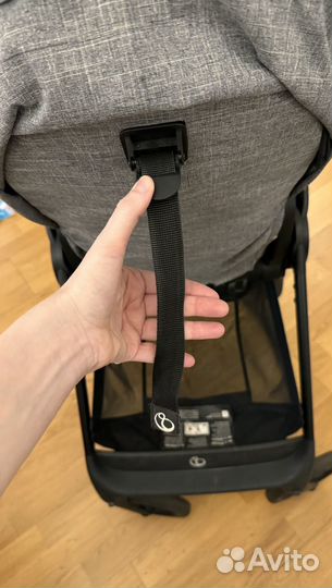 Коляска прогулочная Stokke Beat