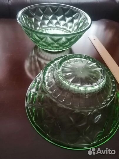 Салатницы ссср. Цветное стекло