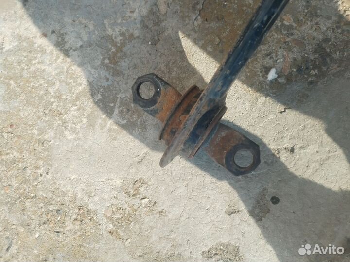 Задний левый рычаг мазда 3бк/mazda 3bk 8г