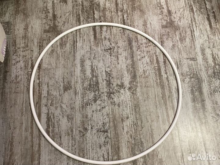 Обруч гимнастический