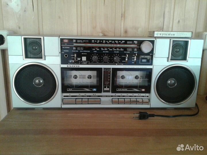Магнитола Sanyo