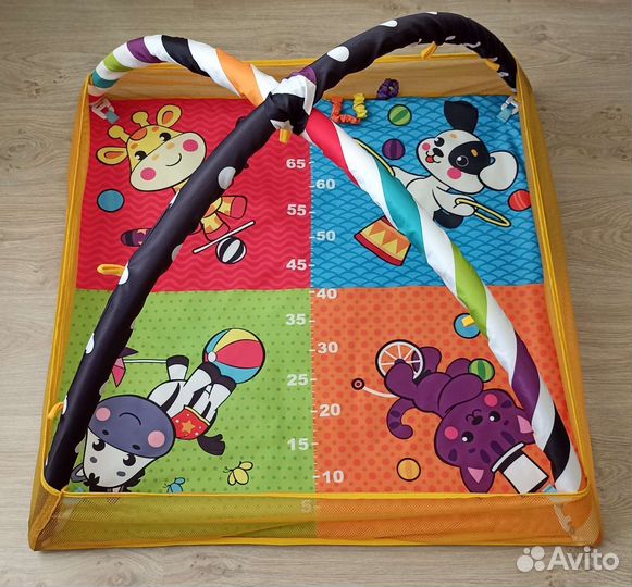 Детский игровой коврик с дугами