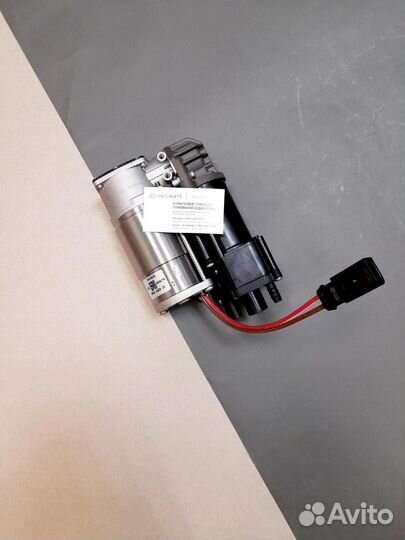 Компрессор BMW X6 F16 новая