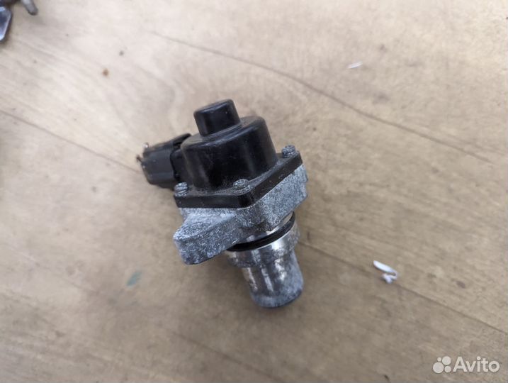 Клапан EGR Nissan Note E12 HR12DDR