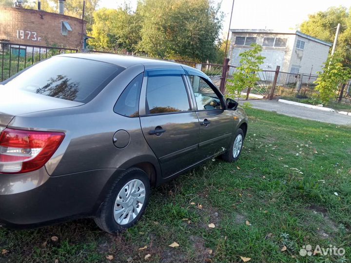 LADA Granta 1.6 МТ, 2014, 107 000 км