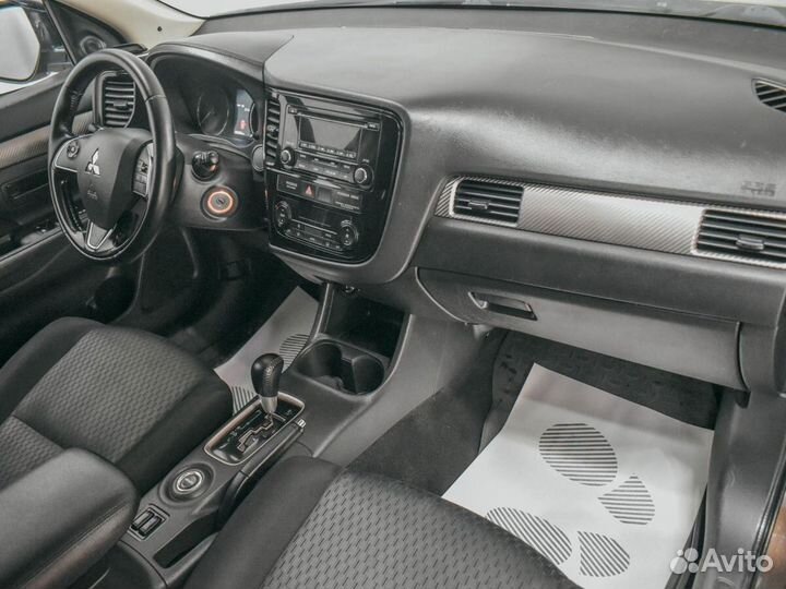 Mitsubishi Outlander 2.0 CVT, 2015, 188 348 км