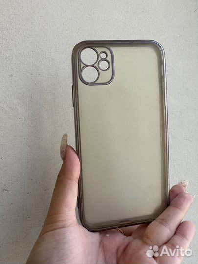 Чехол на iPhone 11