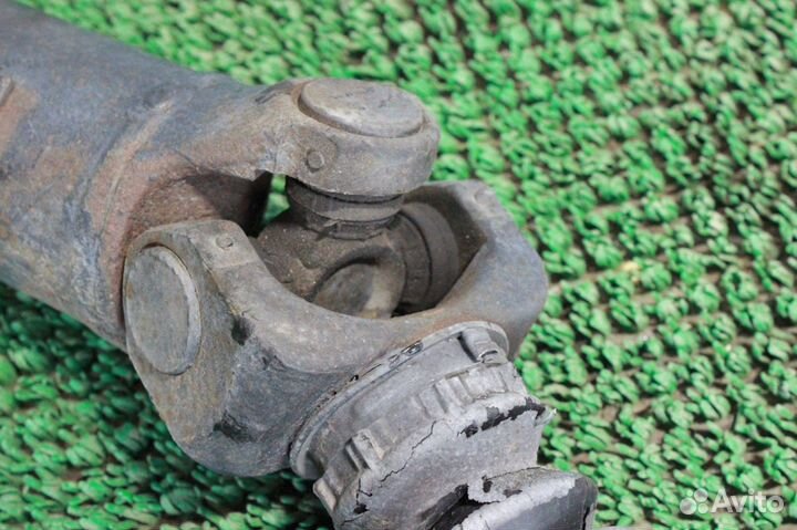 Кардан передний Cadillac Escalade GMT800