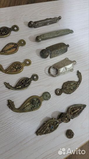 Старинные застежки