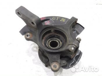 Кулак задний левый Сцион