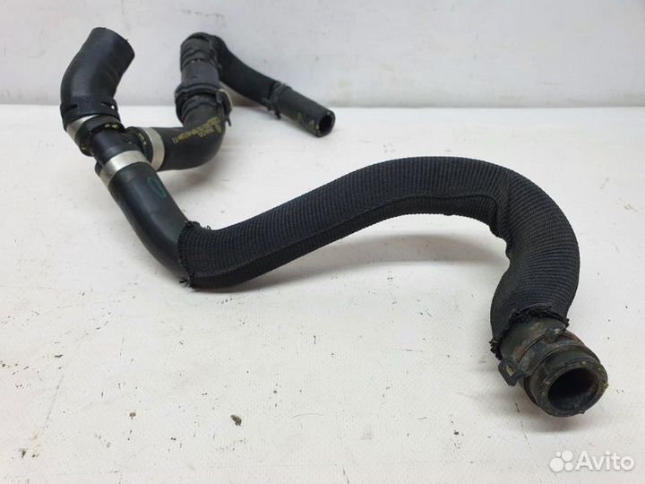 Патрубок системы охлаждения Volkswagen Jetta 6 1.4