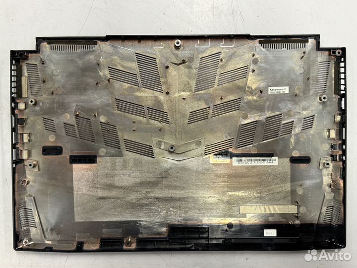 Ноутбук MSI GF75 Thin MS-17F1 / 17F5 в разборе