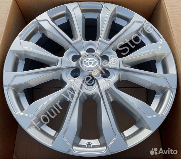 Диски на Тойота Ленд Крузер 300 R20