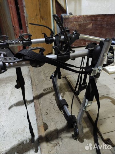 Велобагажник на заднюю дверь thule