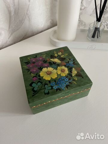 Шкатулка деревянная с росписью лакированная
