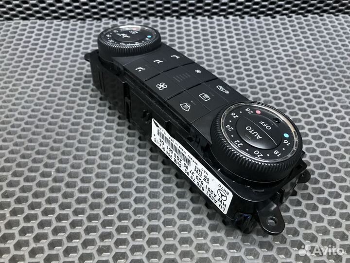 Блок управления климатом mercedes W164 X164 W251