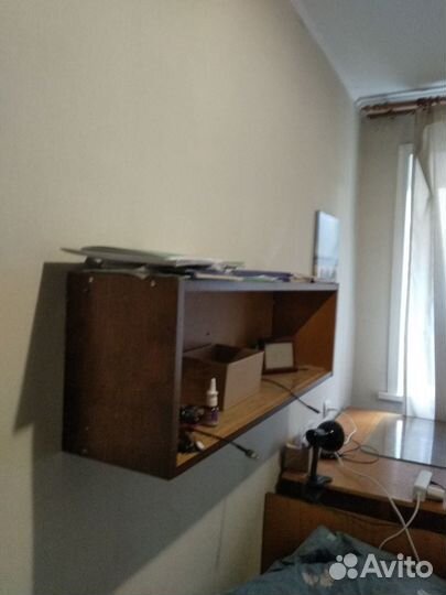 Полка для книг