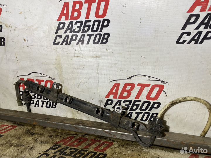 Топливная рампа (рейка ) Daewoo Nexia без форсуно