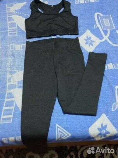 Спортивный костюм женский новый 44 46 размер
