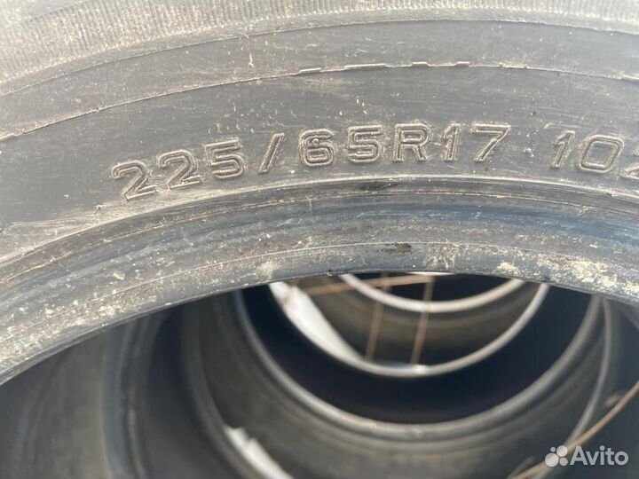 Dunlop Grandtrek ST30 225/65 R17