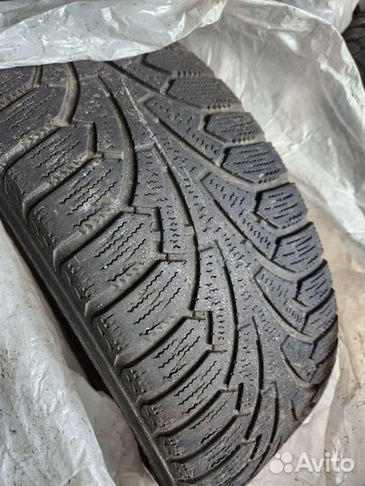 Nokian Tyres Hakkapeliitta RSi 205/55 R16 94R