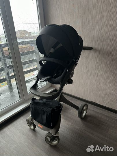 Прогулочная коляска stokke
