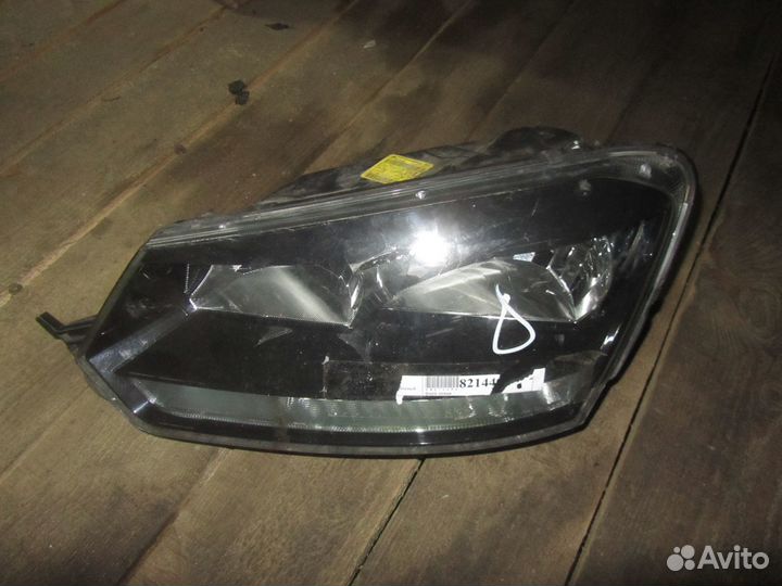 Фара левая Skoda Yeti I Рестайлинг 2013-2018