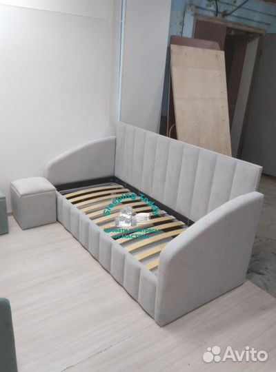 Детская кровать от 3-х лет с бортиками