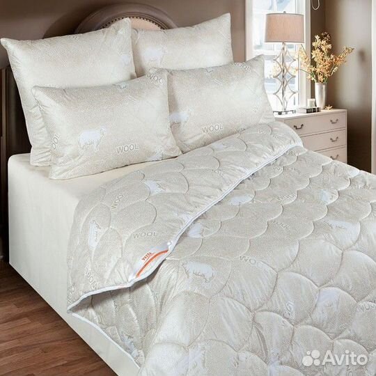 Одеяло 220х205, шерсть мериноса, ткань глосс-сатин, п/э 100