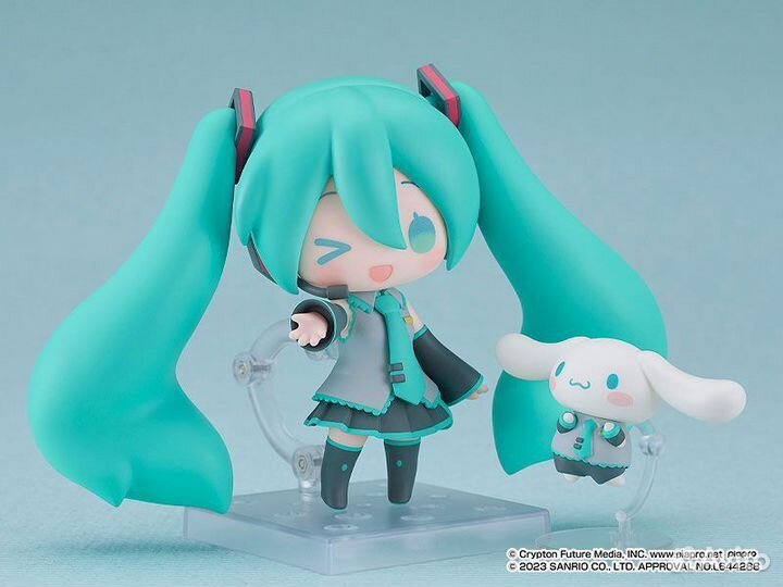 Nendoroid Hatsune Miku x Cinnamoroll