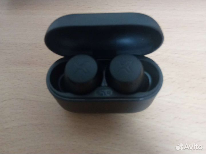 Беспроводные наушники Edifier X3